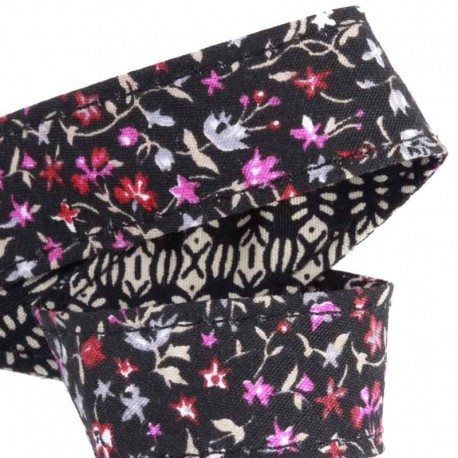 Ruban fleurs Œillet Batik rose et noir