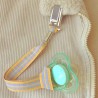 attache-tetine-rayures-jaune-bleu