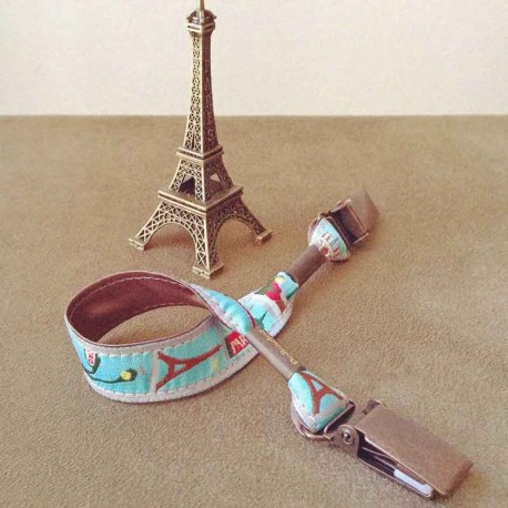  attache-doudou-serviette-paris-tour-eiffel