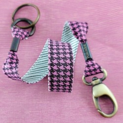 Ruban Pied poule Rayures rose et noir