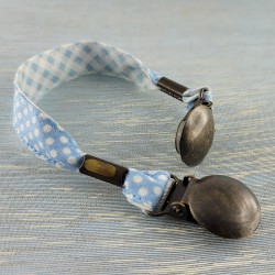 attache-doudou-serviette-pois-bleu-cie