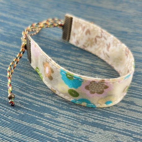 bracelet-ruban-fleur-beige