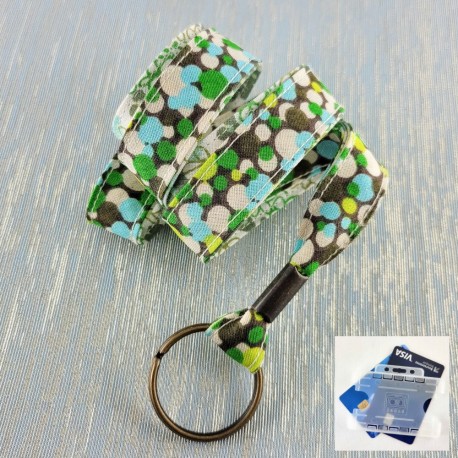 porte-badge-tour-cou-pois-vert