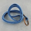 porte-clef-tour-cou-velours-bleu